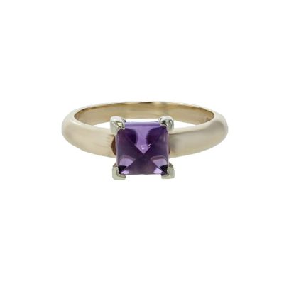 9ct. Gold Ring with Cabochon Cut Amethyst