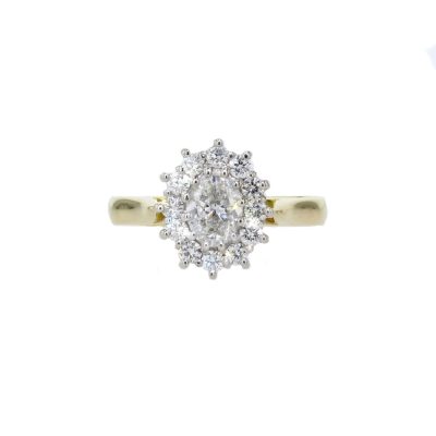 Oval Diamond Cluster Ring in 18ct Yellow Gold
